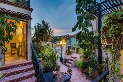 Pied à Terre at Casitas Aparicio - Homestays