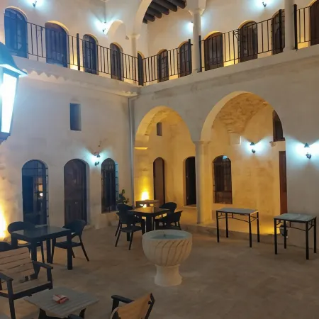 Orpheus Otel-Konak