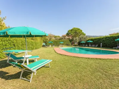 Apartment in Tuoro with Scenic Views