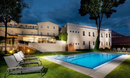 Hotel Reza
