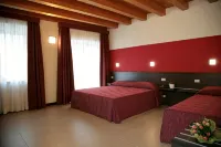 Corte Della Rocca Bassa فنادق في Mozzecane