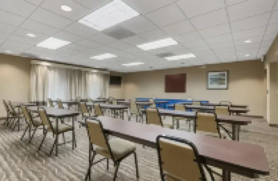 聖安東尼奧機場希爾頓 Spark 酒店