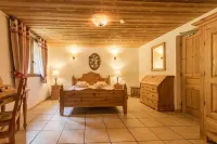 Châtel  370 m² 17 Pers  Sauna + Baby -Football Billiards