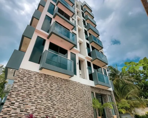 Ari Grand Hotel & Spa Hotels in Dhangethi