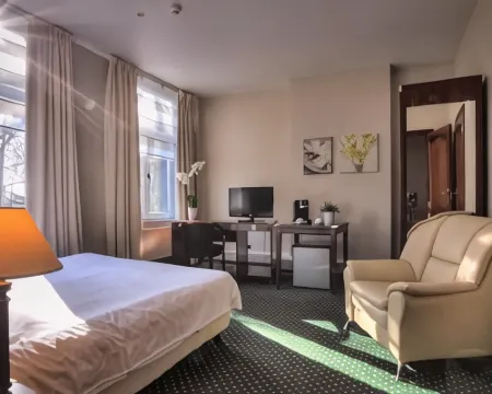 Hotel le Monte Cristo Hotéis em Mons