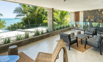Mystik Life Style by Newmark