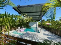 Monkey Cottage - Rooftop Pools