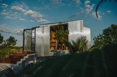 Stay Pilafarm Hotels near Wat Arunyasi