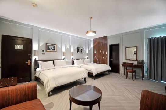 The Residency Hotel