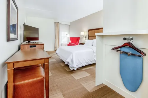 Hampton Inn & Suites Bethlehem - Parkplatz