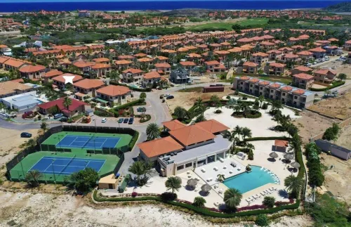 Amazing Ground Floor 2 BR Condo in Malmok close to Arashi Beach