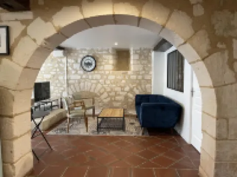 歐塞爾歷史中心鴿舍酒店 歐塞爾酒店