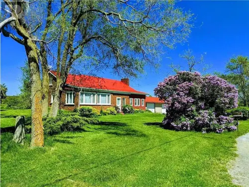 Enjoy all that the County has to offer! Located close to all the things.