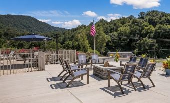 Clarion Pointe Sylva Near Cherokee Area
