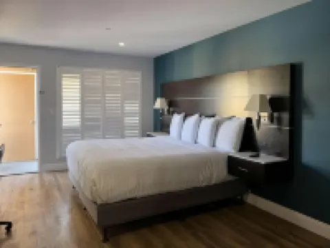 Studio 6 Vallejo, CA  Napa Valley Hotels in Vallejo