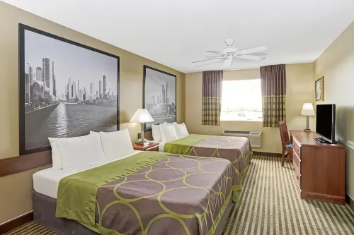 Super 8 by Wyndham Gurnee Hotels in Gurnee