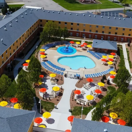 Cedar Point's Express Hotel
