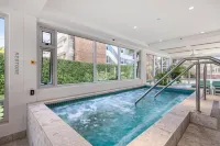 ULTIQA Beach Haven on Broadbeach - Resorts