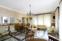 Hotel Paradiso