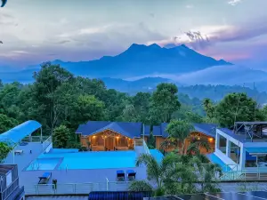 Woodrose Resort
