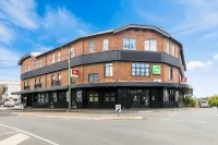 Hotel Queanbeyan Canberra Hotels in Queanbeyan