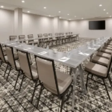 Embassy Suites by Hilton Atlanta Perimeter Center