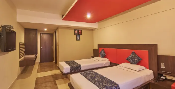 Hotel Viceroy Comforts, Mysore