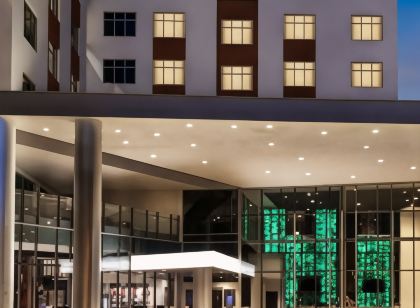 DoubleTree by Hilton Tucson Downtown Convention Center