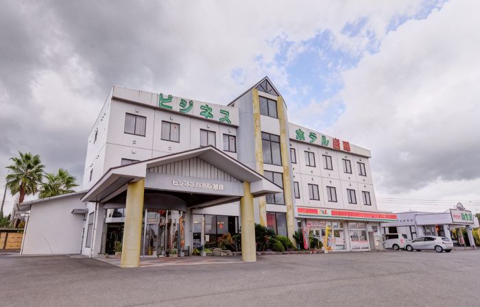 ビジネスホテル岩川
