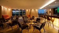 ทูริม เปรซิเดนเต โรงแรม - ที่มีบาร์