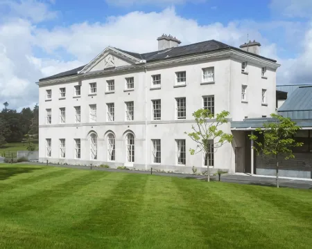 法納姆高爾夫 Spa 高爾夫度假村 卡文酒店