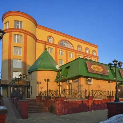 Shato Hotel Các khách sạn gần Botanical Garden of Plotnikov in Omsk State Agrarian University