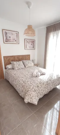 Casa Rural con Chimenea en Dormitorio, y Sala de Juegos. Con Piscina en Verano!! Отели в г. Тентудия