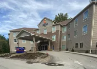 Comfort Inn - 2-Star