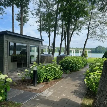 Officer's Yacht Club Resort & Spa