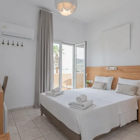 Theano Hotel