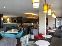 Clarion Pointe Huntsville Research Park - servizio colazione