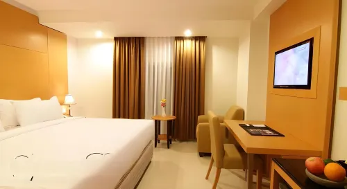Grand Asia Hotel - Pysäköinti