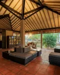 Elephant Reach Hotel - บ้านพักหลังเล็ก