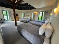 Parklane Motor Lodge Hotels in 