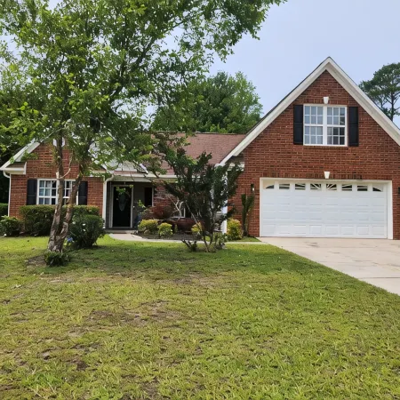 Spacious 5-bedroom Beach Retreat W/ Private Pool