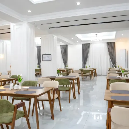Air Plaza Hotel