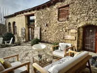CAL DAVID ESTAMARIU Hotels in 
