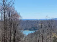 Secluded New Cottage, Minutes From Sunset Marina Overlooking Pendergrass Creek