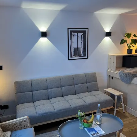 Moderne Wohnung mit Direktem Zugang zum Garten in Wassernähe