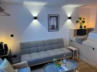 Moderne Wohnung mit Direktem Zugang zum Garten in Wassernähe