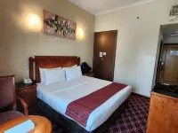 فندق الشارقة بلازا Hotels near بتروفاك الدولية المحدودة