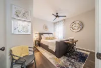 Cozy Cottage Just Minutes from Oaklawn Racetrack & Casino - Country Houses
