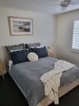 Coastal 5 Bedroom Rye beach escape - suitable for families or groups.