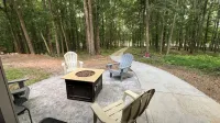 Spacious and quiet lakehouse with dock on Lake Hartwell
